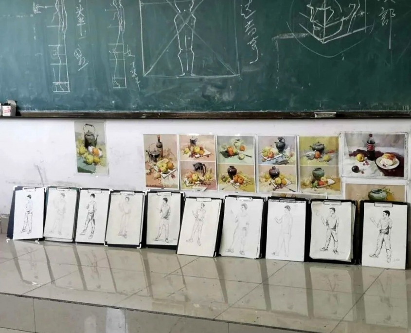 美術(shù)高中課堂習(xí)作